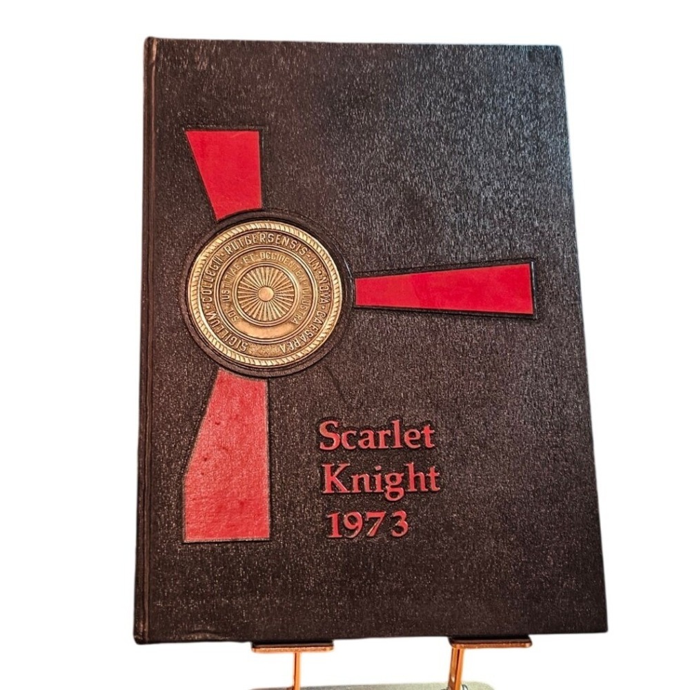 Rutgers Scarlet Knight 1973 Yearbook Graduation Class Book